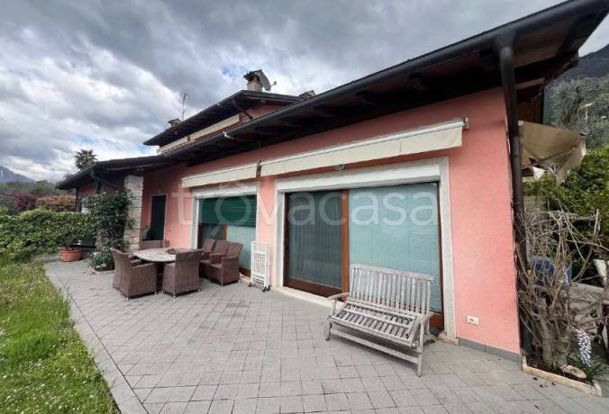 casa indipendente in vendita a Malcesine