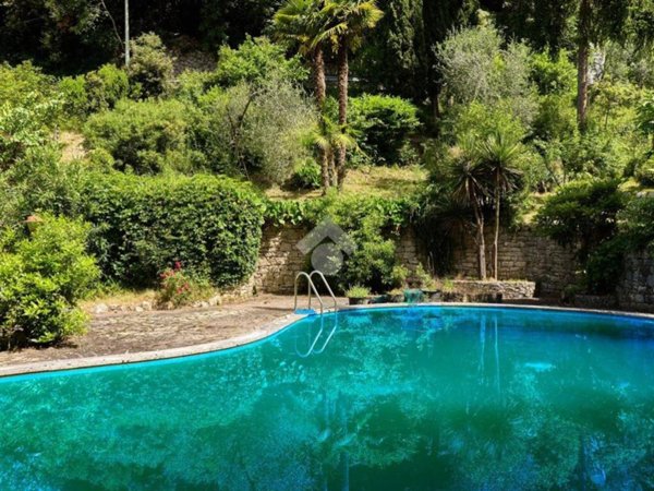 casa indipendente in vendita a Malcesine