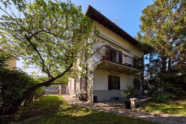 casa indipendente in vendita a Malcesine in zona Val di Sogno