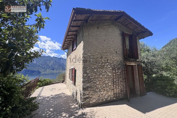 quadrivano in vendita a Malcesine