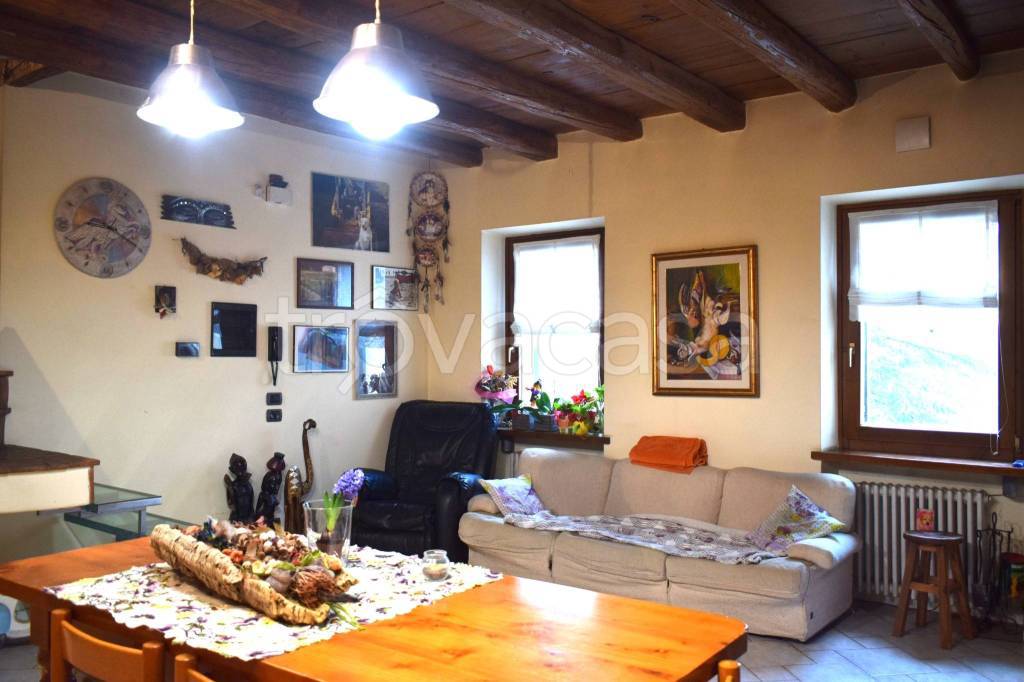 casa indipendente in vendita a Marano di Valpolicella
