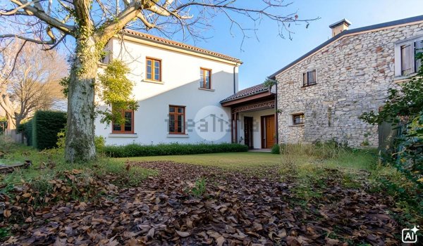 casale in vendita a Marano di Valpolicella