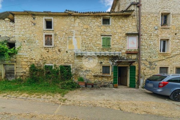 appartamento in vendita a Marano di Valpolicella