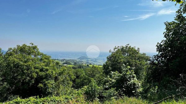 casa indipendente in vendita a Marano di Valpolicella