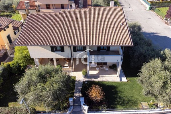 casa indipendente in vendita a Marano di Valpolicella in zona Valgatara