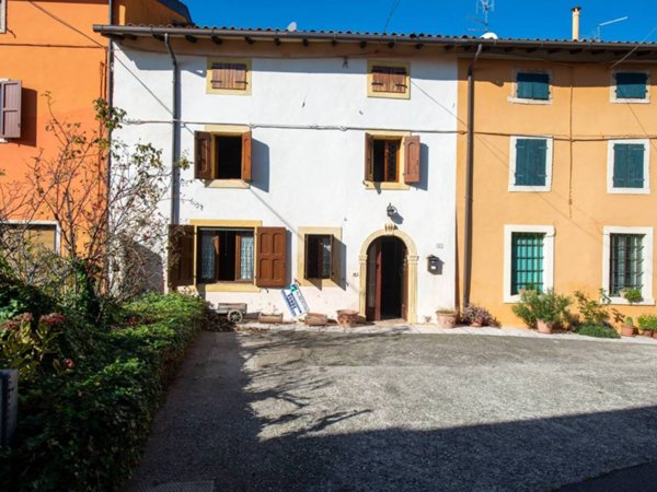 casa indipendente in vendita a Marano di Valpolicella