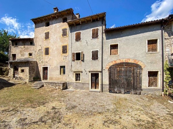 casa indipendente in vendita a Marano di Valpolicella in zona San Rocco