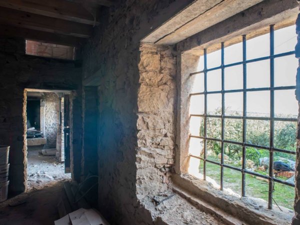 casa indipendente in vendita a Marano di Valpolicella in zona Valgatara