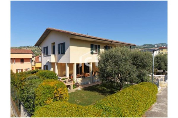 casa indipendente in vendita a Marano di Valpolicella in zona Valgatara