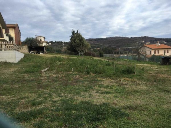 terreno edificabile in vendita a Mezzane di Sotto in zona Castagnè
