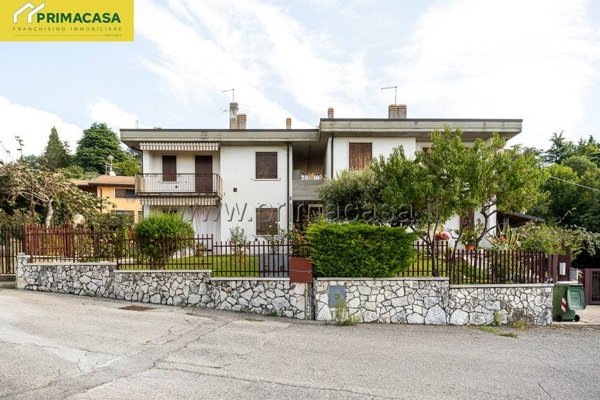 appartamento in vendita a Mezzane di Sotto in zona Castagnè