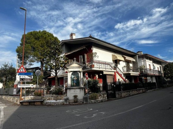 casa indipendente in vendita a Mezzane di Sotto