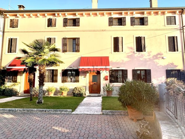 casa indipendente in vendita a Mezzane di Sotto