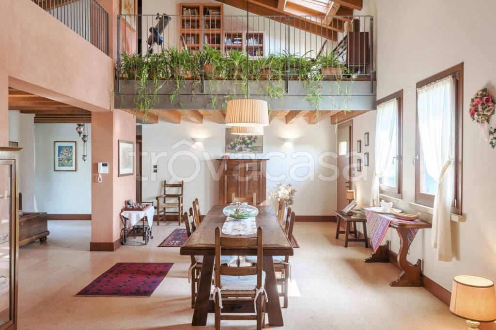 casa indipendente in vendita a Mezzane di Sotto