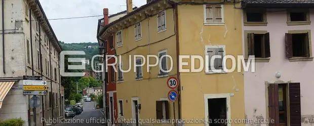 casa indipendente in vendita a Mezzane di Sotto