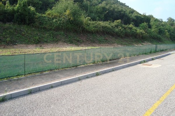 terreno edificabile in vendita a Mezzane di Sotto
