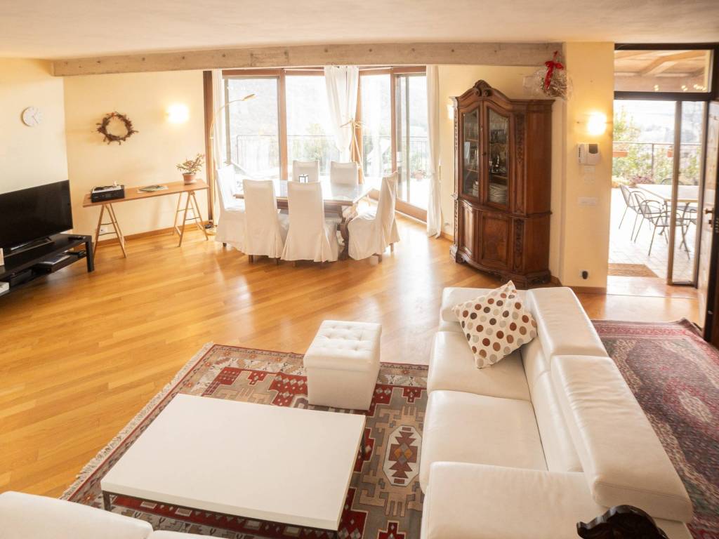 casa indipendente in vendita a Mezzane di Sotto