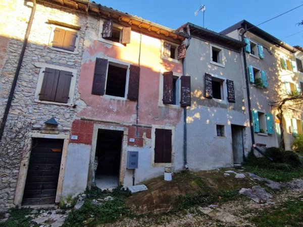 casa indipendente in vendita a Mezzane di Sotto