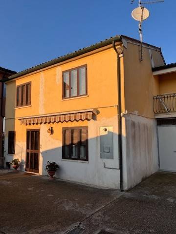 casa indipendente in vendita a Minerbe in zona San Zenone