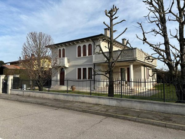 casa indipendente in vendita a Minerbe