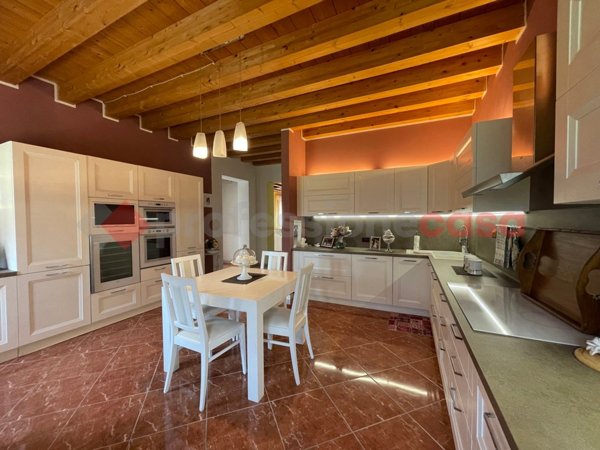 casa indipendente in vendita a Minerbe in zona San Zenone