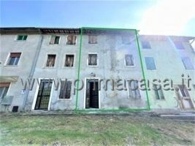 appartamento in vendita a Montecchia di Crosara