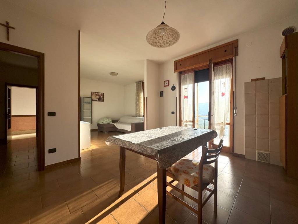 appartamento in vendita a Montecchia di Crosara