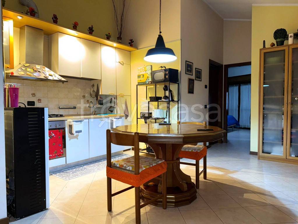 appartamento in vendita a Montecchia di Crosara