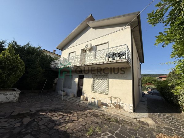 appartamento in vendita a Montecchia di Crosara