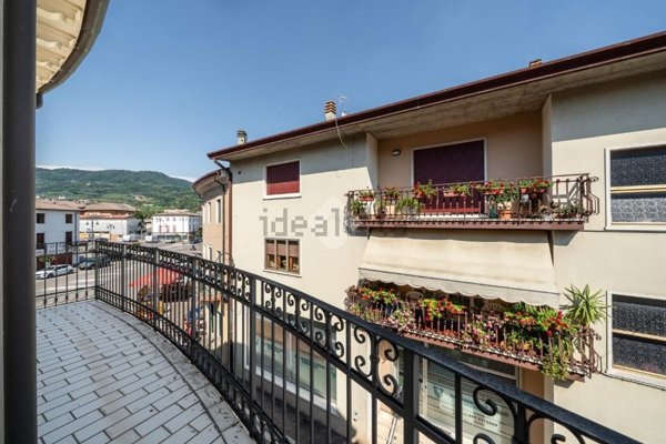 appartamento in vendita a Montecchia di Crosara