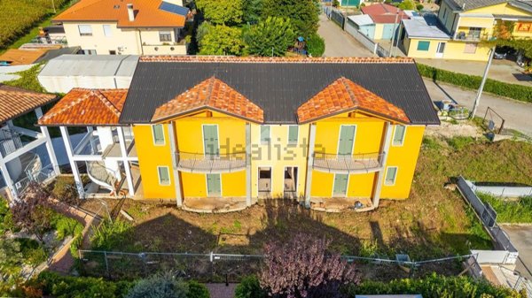 appartamento in vendita a Montecchia di Crosara