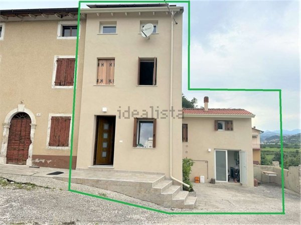 appartamento in vendita a Montecchia di Crosara