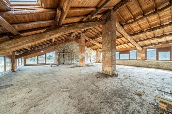 casa semindipendente in vendita a Montecchia di Crosara