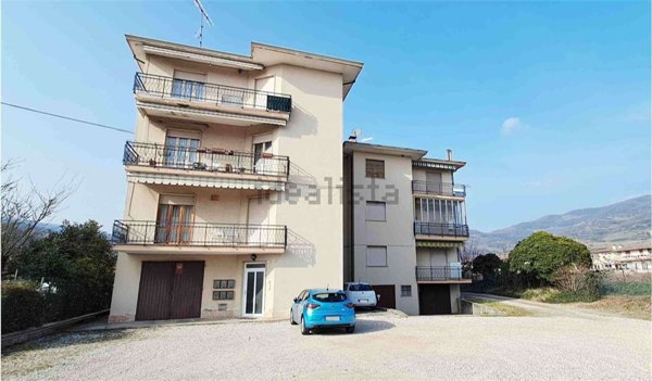 appartamento in vendita a Montecchia di Crosara