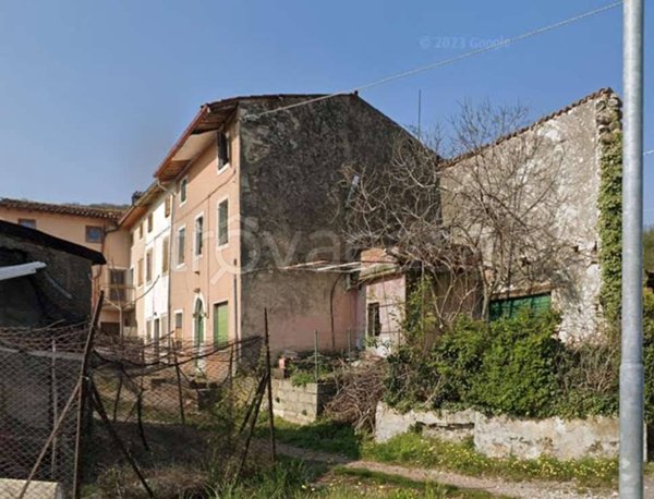 ufficio in vendita a Montecchia di Crosara