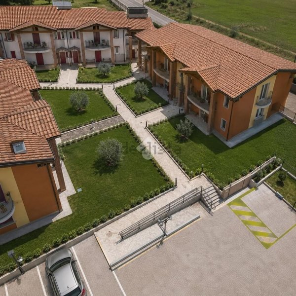 appartamento in vendita a Montecchia di Crosara