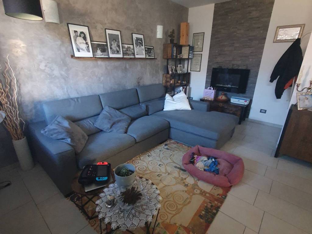 appartamento in vendita a Monteforte d'Alpone in zona Costalunga