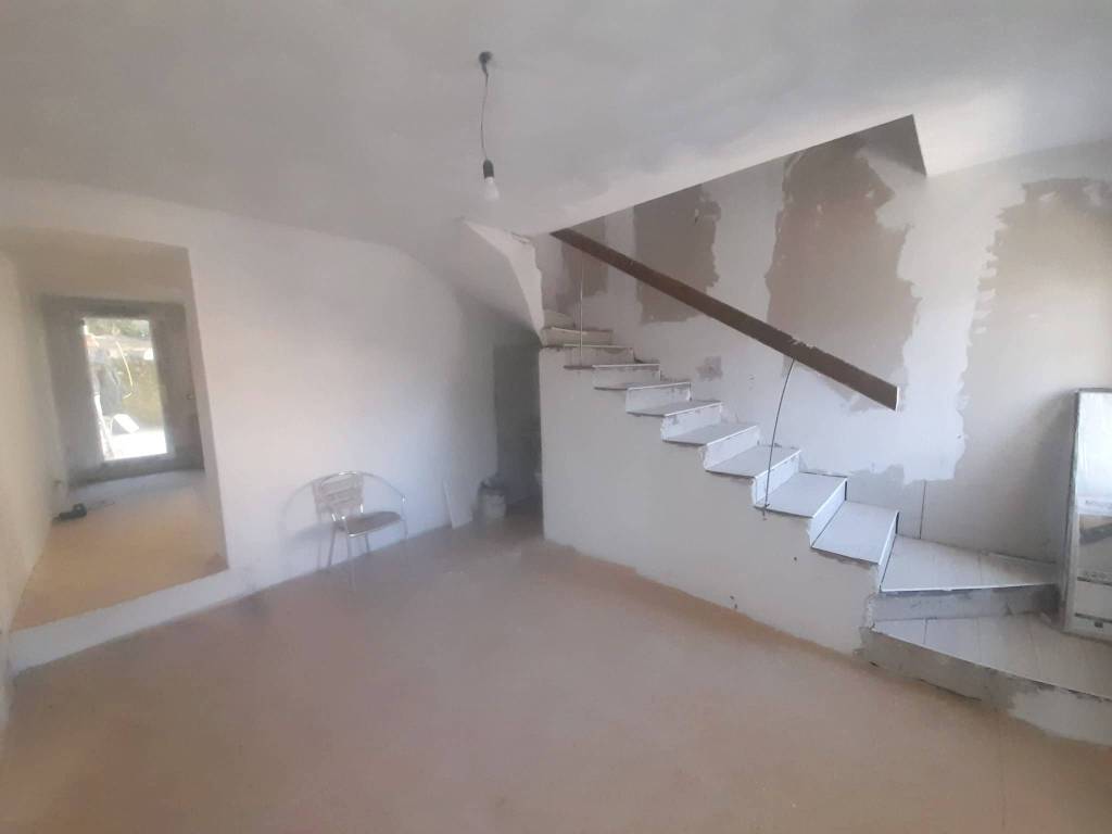 casa indipendente in vendita a Monteforte d'Alpone in zona Costalunga