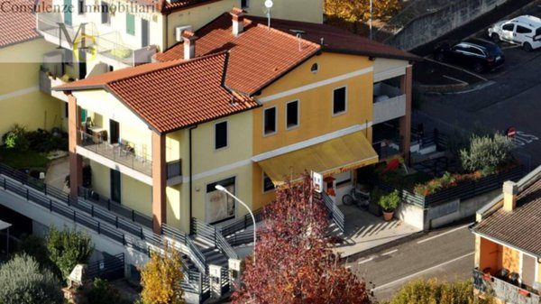 negozio in vendita a Monteforte d'Alpone