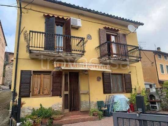 casa indipendente in vendita a Monteforte d'Alpone