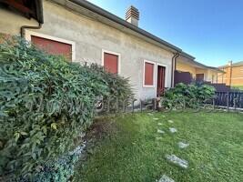casa indipendente in vendita a Monteforte d'Alpone in zona Costalunga
