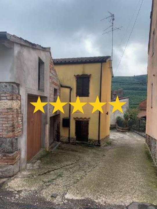 appartamento in vendita a Monteforte d'Alpone in zona Brognoligo