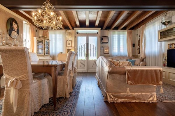 casa indipendente in vendita a Monteforte d'Alpone