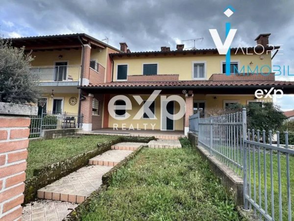 casa indipendente in vendita a Monteforte d'Alpone in zona Costalunga