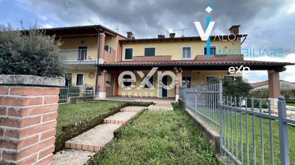casa indipendente in vendita a Monteforte d'Alpone in zona Costalunga