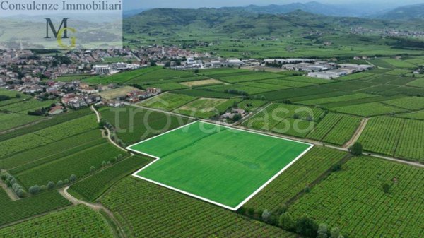 terreno edificabile in vendita a Monteforte d'Alpone