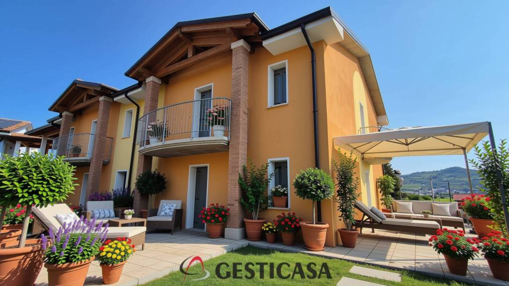casa indipendente in vendita a Monteforte d'Alpone in zona Costalunga