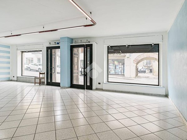 negozio in vendita a Monteforte d'Alpone