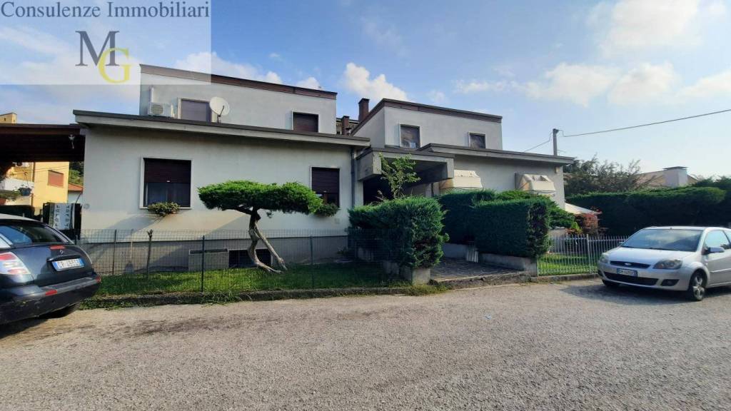 appartamento in vendita a Monteforte d'Alpone