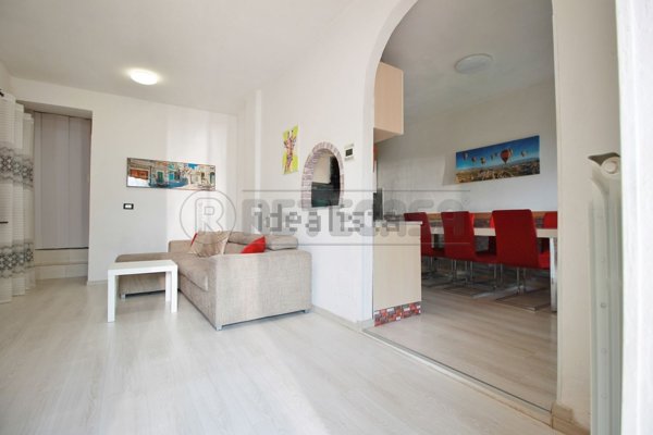 casa indipendente in vendita a Monteforte d'Alpone in zona Sarmazza